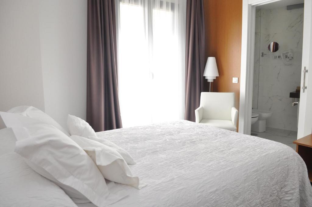 Toral Hotel León Cameră foto